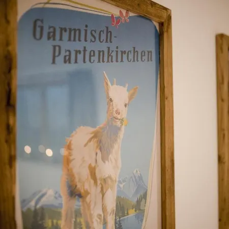 12 Mit 4 Schlafzimmern In *