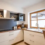 12 Mit 4 Schlafzimmern In Dom wakacyjny