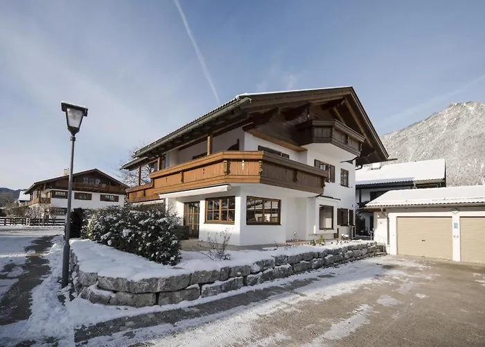 12 Mit 4 Schlafzimmern In Prázdninový dům Garmisch-Partenkirchen