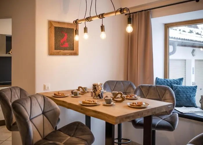 12 Mit 4 Schlafzimmern In Prázdninový dům